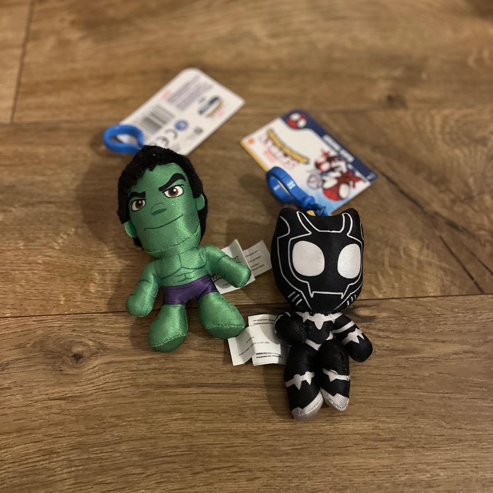 Spidey and Friends NWT hulk and black panther